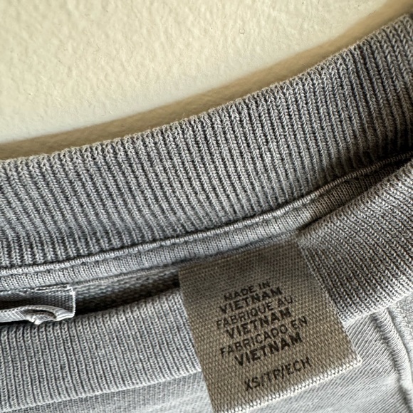 Levi's Raglan Sweatshirt - Picture 4 of 5